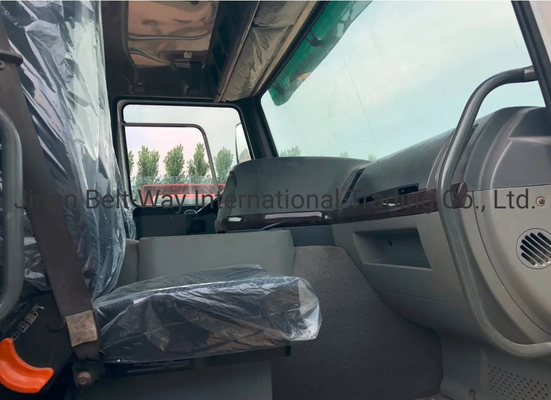 Χρησιμοποιούμενο ρυμουλκούμενο Sinotruk HOWO 6X4 371-450HP Τρακτικό φορτηγό με πιστοποίηση ελαστικών ISO