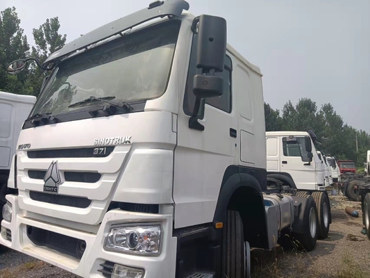 Χρησιμοποιούμενο Sinotruk HOWO Tractor Truck Head με πιστοποίηση ISO ασφαλείς πληρωμές
