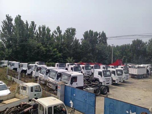 Χρησιμοποιούμενο Sinotruk HOWO Tractor Truck Head με πιστοποίηση ISO ασφαλείς πληρωμές