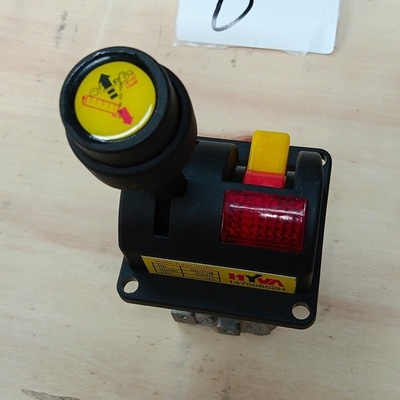 Sinotruck Truck Μέρος Hyva 14750652h Υδραυλική χειροκίνητη βαλβίδα για τις ανάγκες σας
