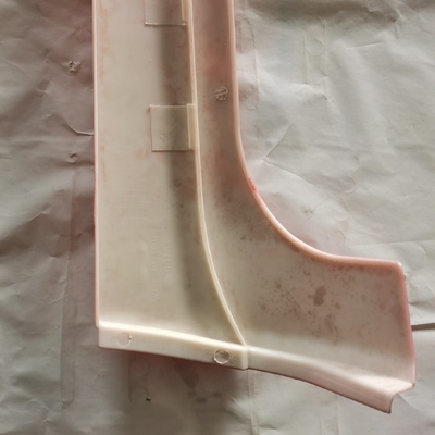 CCC Certified Cabin Parts Pole Garnish Right Wg1642110020 για το HOWO Truck Cabin Benefit