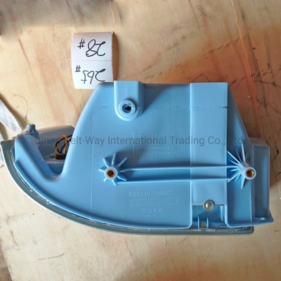 40cm*20cm*20cm Μέγεθος πακέτου HOWO Φώτα φορτηγού Wg9716720002 για το όφελος σας