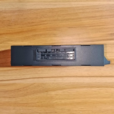 HOWO Sinotruk N7g βαρέος φορτηγός πόρτες ελεγκτή Wg1671340051 για τις ανάγκες φορτηγού σας